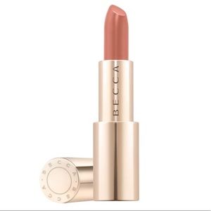 Becca Ultimate Lipstick Love in Dusk